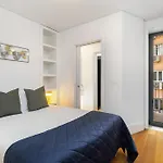 Whome Urban Elegance: A Modern Haven In Lisbon\'S Heart