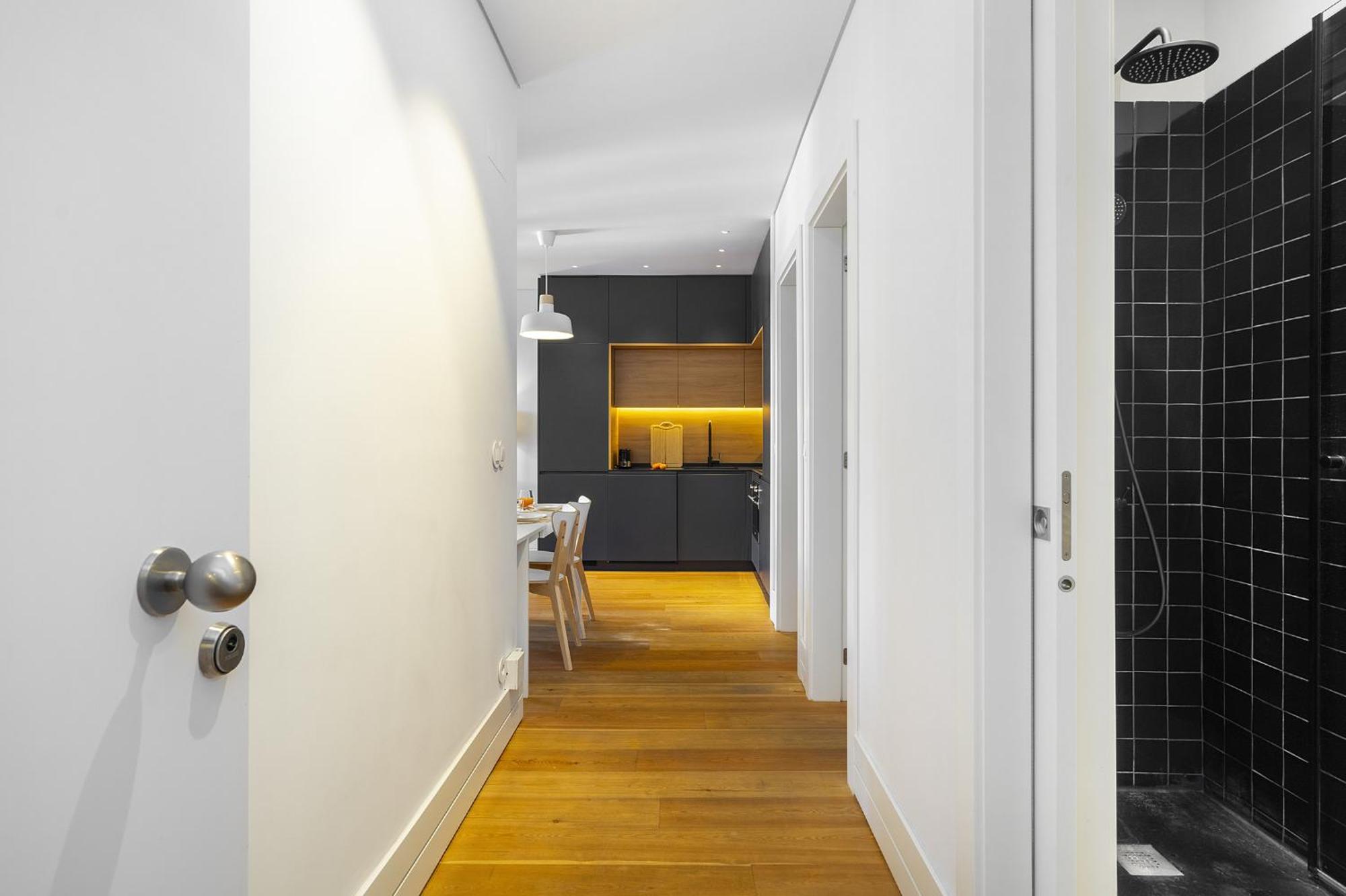 Whome Urban Elegance: A Modern Haven In Lisbon's Heart Lissabon