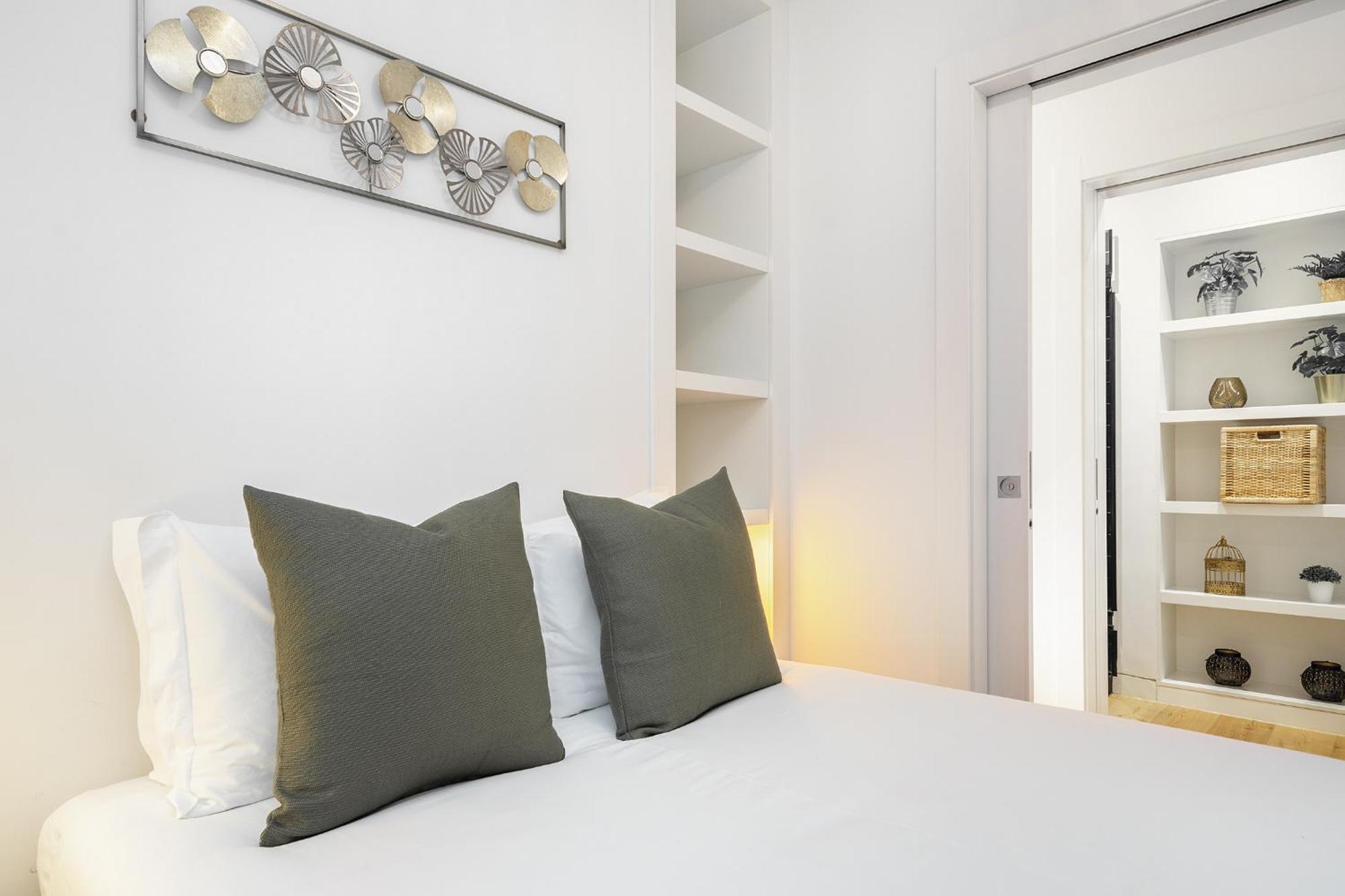 Whome Urban Elegance: A Modern Haven In Lisbon's Heart Apartment *